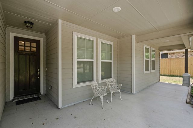 402 N Trinity Street, Decatur, TX 76234