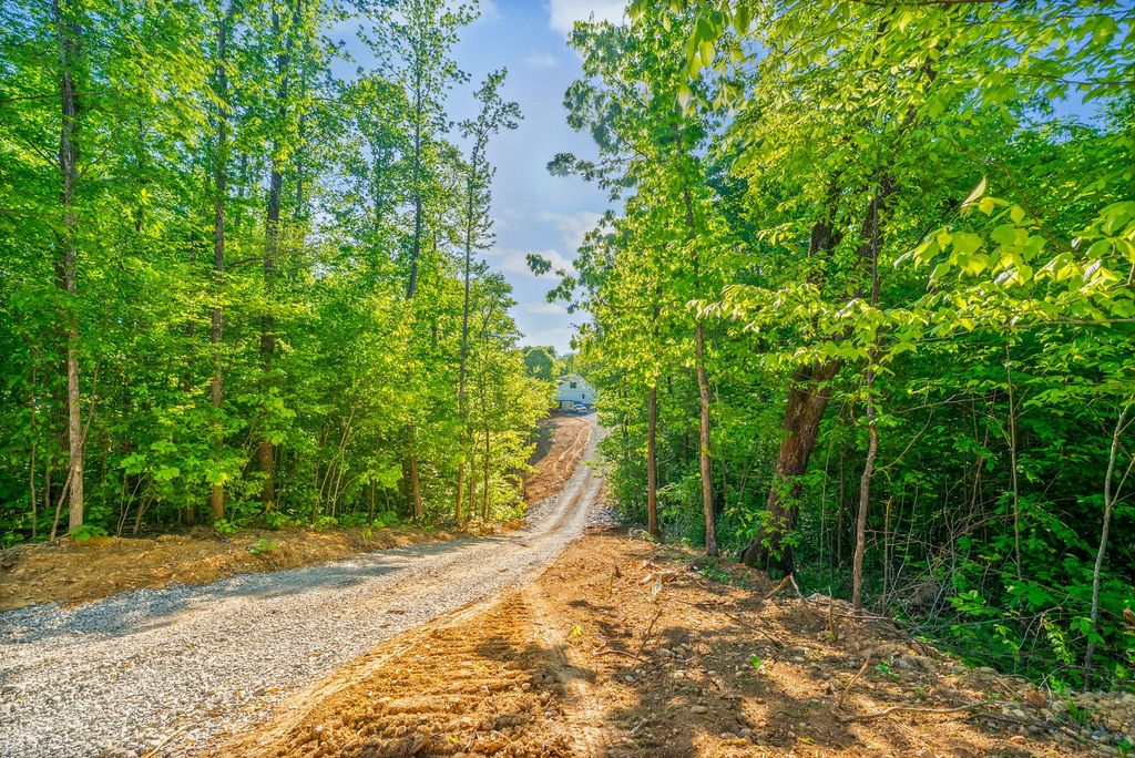 2860 Highway 149, Palmyra, TN 37142