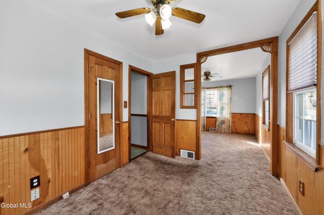 1038 Dudley Road, Rotterdam, NY 12303