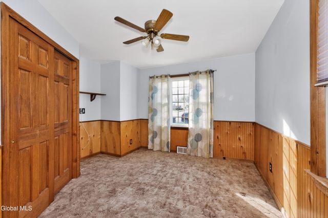 1038 Dudley Road, Rotterdam, NY 12303