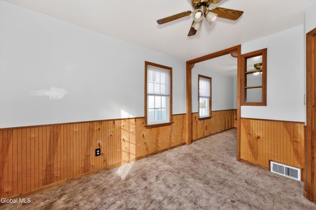 1038 Dudley Road, Rotterdam, NY 12303