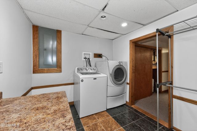 1038 Dudley Road, Rotterdam, NY 12303