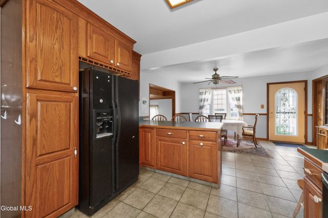 1038 Dudley Road, Rotterdam, NY 12303