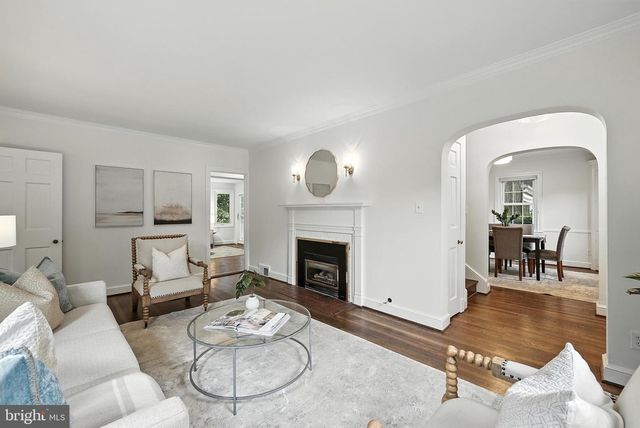 2313 N WAKEFIELD ST, Arlington, VA 22207