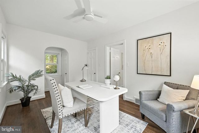 2313 N WAKEFIELD ST, Arlington, VA 22207