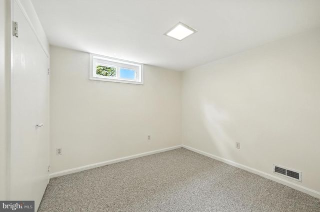 2313 N WAKEFIELD ST, Arlington, VA 22207