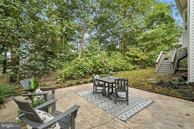 2313 N WAKEFIELD ST, Arlington, VA 22207