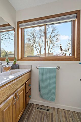 1213 Bluebill Bay Road, Burnsville, MN 55306