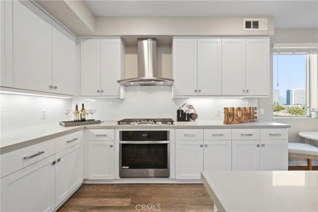 127 Bowery, Irvine, CA 92612