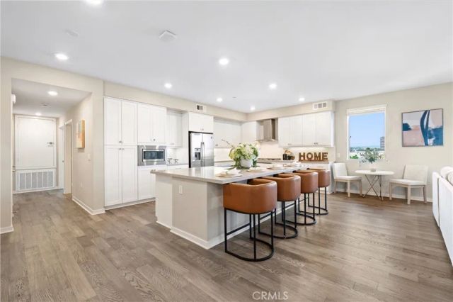 127 Bowery, Irvine, CA 92612