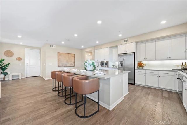 127 Bowery, Irvine, CA 92612