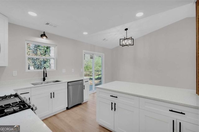 4592 Garden Hills Drive, Stone Mountain, GA 30083