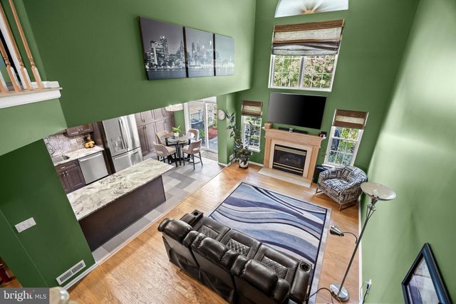 114 BUCKINGHAM WAY, Mount Laurel, NJ 08054