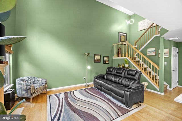 114 BUCKINGHAM WAY, Mount Laurel, NJ 08054