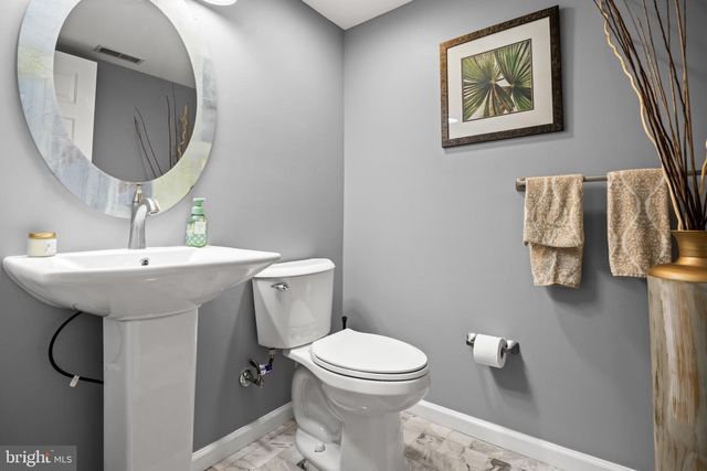 114 BUCKINGHAM WAY, Mount Laurel, NJ 08054