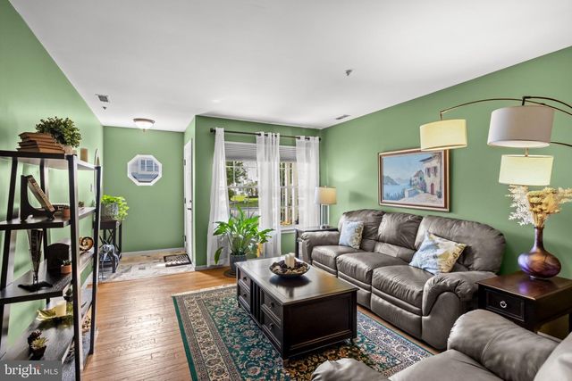 114 BUCKINGHAM WAY, Mount Laurel, NJ 08054
