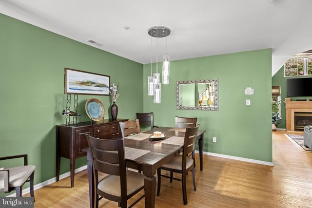 114 BUCKINGHAM WAY, Mount Laurel, NJ 08054