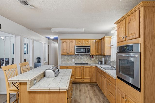 460 Vz County Road 1134, Fruitvale, TX 75127