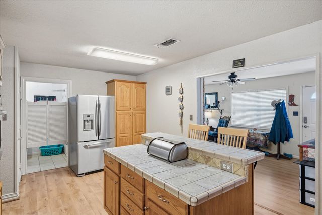 460 Vz County Road 1134, Fruitvale, TX 75127