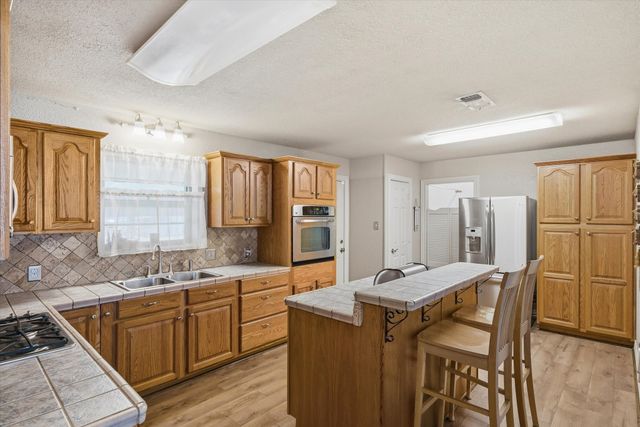 460 Vz County Road 1134, Fruitvale, TX 75127