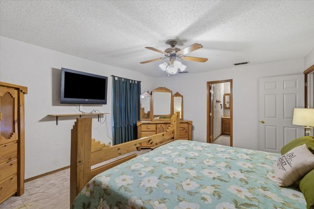 460 Vz County Road 1134, Fruitvale, TX 75127