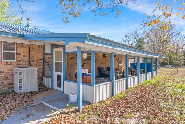 460 Vz County Road 1134, Fruitvale, TX 75127