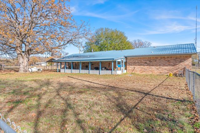 460 Vz County Road 1134, Fruitvale, TX 75127