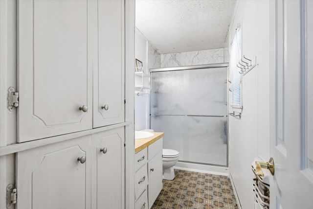 460 Vz County Road 1134, Fruitvale, TX 75127