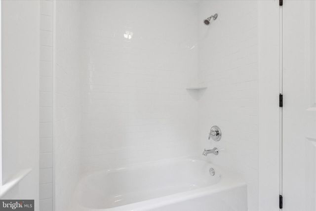 634 HIGHLAND AVE, Malvern, PA 19355