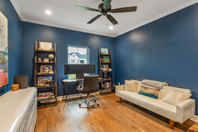 4212 Indian Creek Ct, Tyler, TX 75703