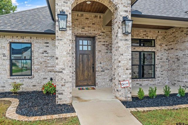 4212 Indian Creek Ct, Tyler, TX 75703