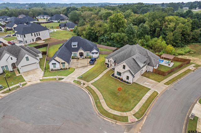4212 Indian Creek Ct, Tyler, TX 75703