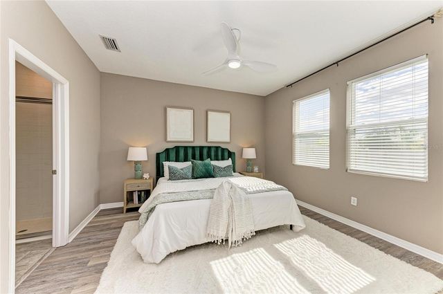 5635 LOS ROBLES COURT, Palmetto, FL 34221