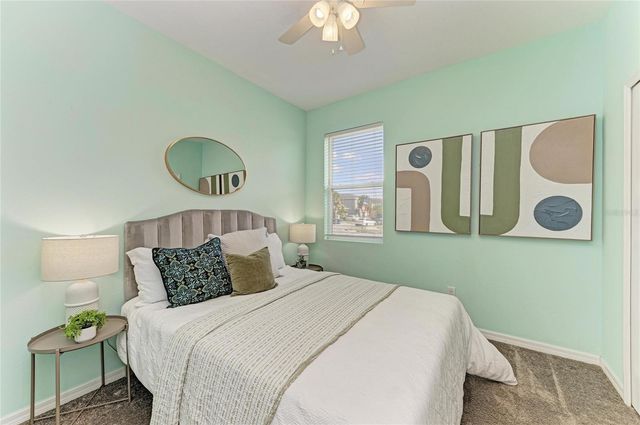 5635 LOS ROBLES COURT, Palmetto, FL 34221