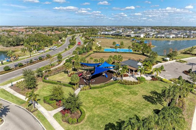 5635 LOS ROBLES COURT, Palmetto, FL 34221