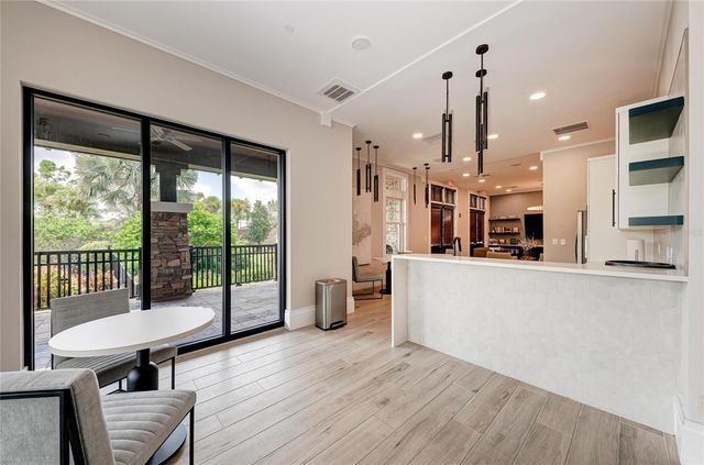 5635 LOS ROBLES COURT, Palmetto, FL 34221