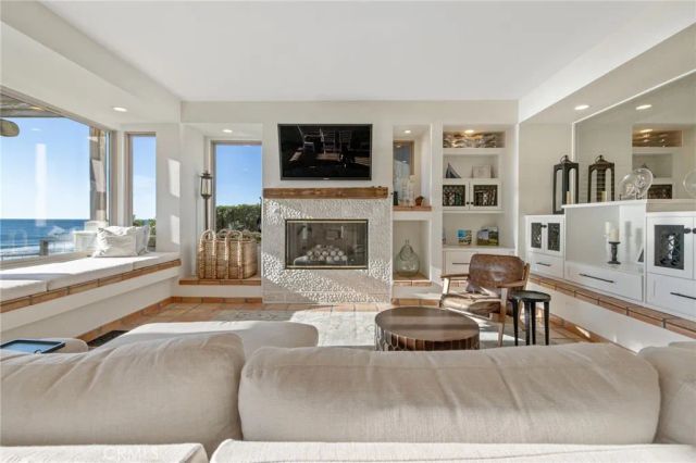 1234 Pacific, Cayucos, CA 93430