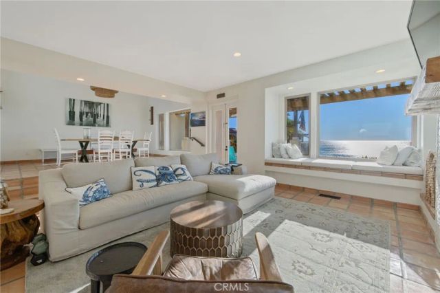 1234 Pacific, Cayucos, CA 93430