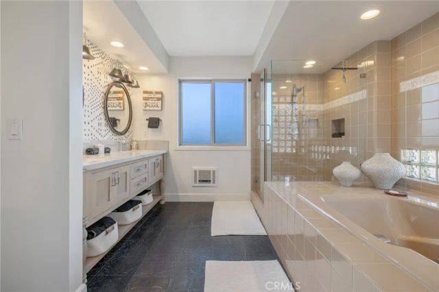 1234 Pacific, Cayucos, CA 93430