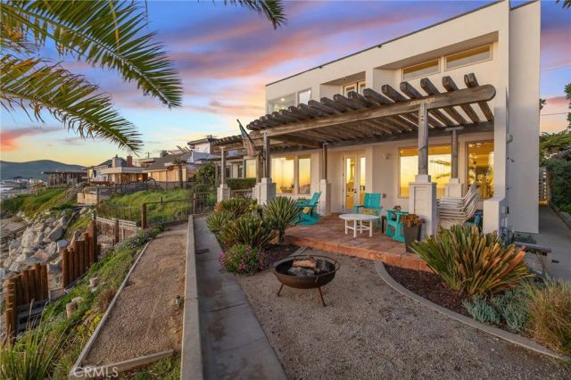 1234 Pacific, Cayucos, CA 93430