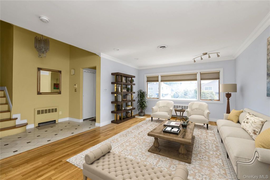 2669 Grayson Drive, East Meadow, NY 11554 — photo 3