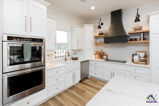 701 Pitts Road, Hawkinsville, GA 31036