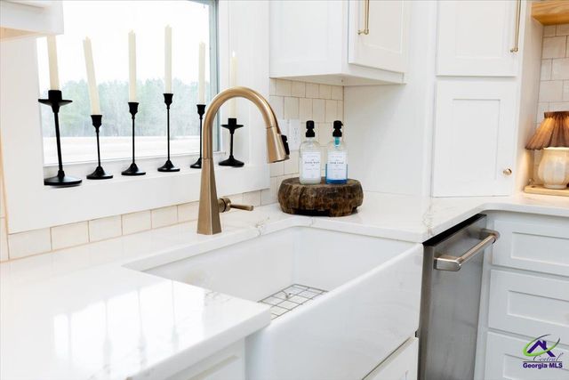 701 Pitts Road, Hawkinsville, GA 31036