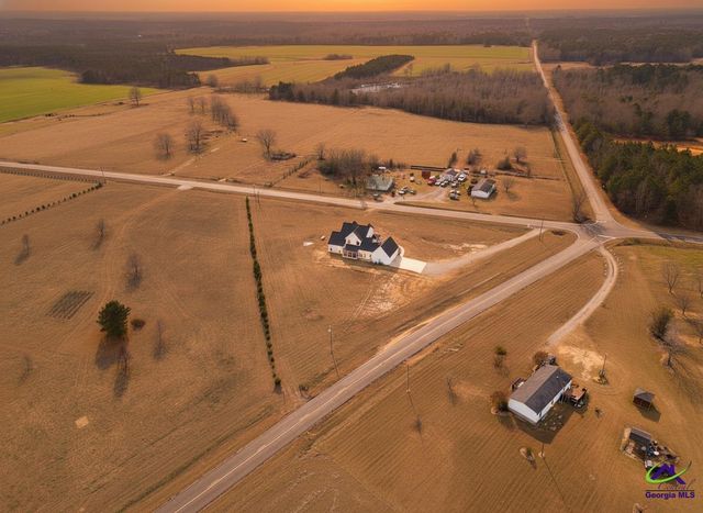 701 Pitts Road, Hawkinsville, GA 31036