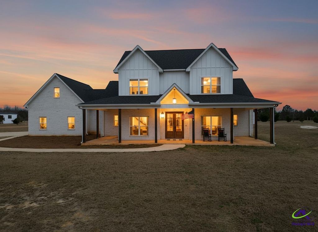 701 Pitts Road, Hawkinsville, GA 31036