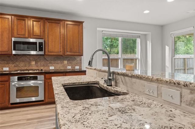 13726 Sandy Bend Court, Houston, TX 77044