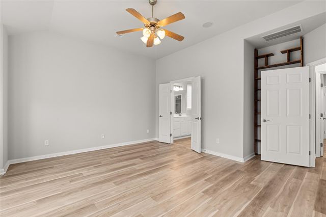13726 Sandy Bend Court, Houston, TX 77044