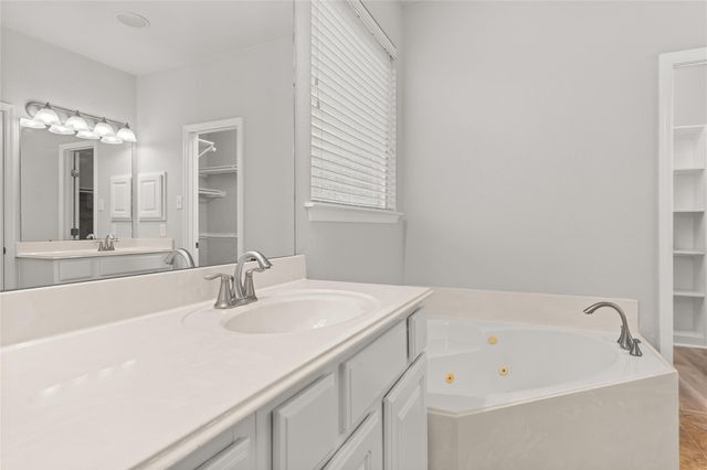 13726 Sandy Bend Court, Houston, TX 77044