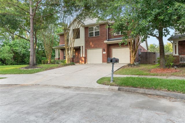 13726 Sandy Bend Court, Houston, TX 77044