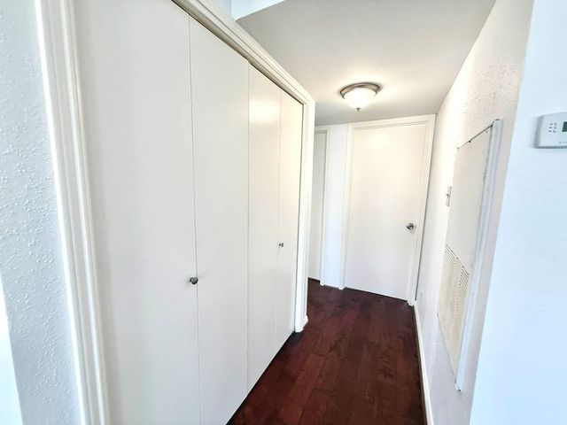 12100 Overbrook Lane 17D, Houston, TX 77077